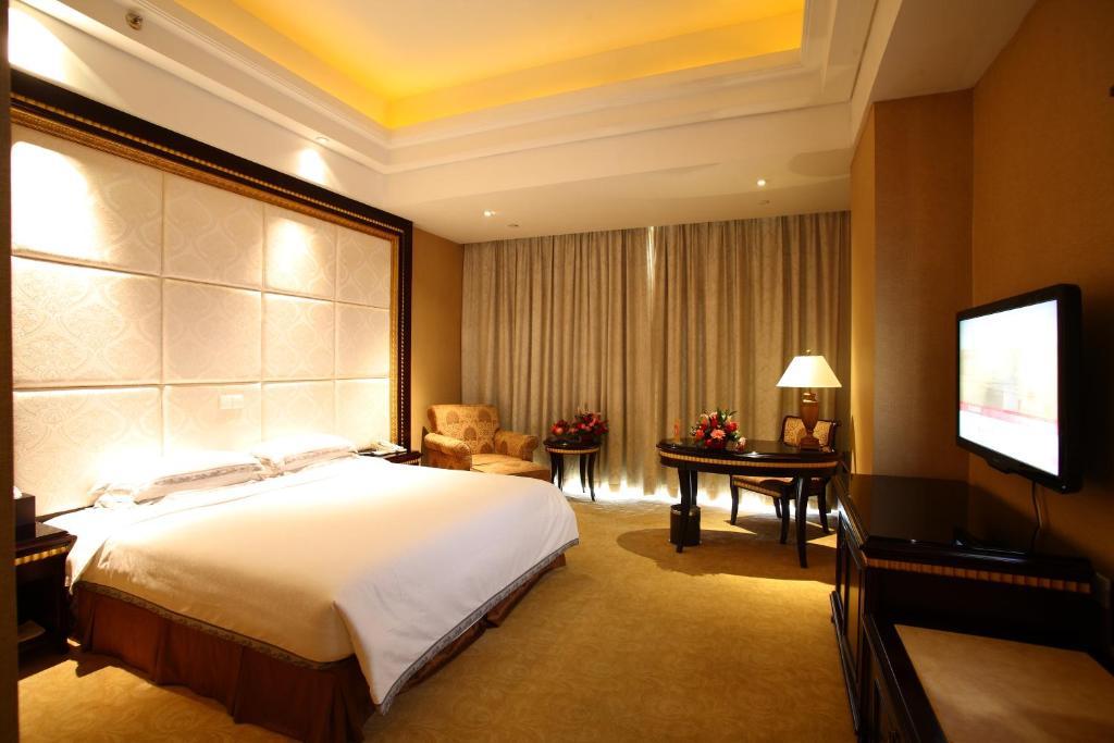 Forla Hotel Дунгуань Экстерьер фото